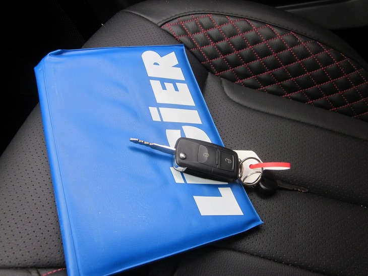 Boekje met sleutels