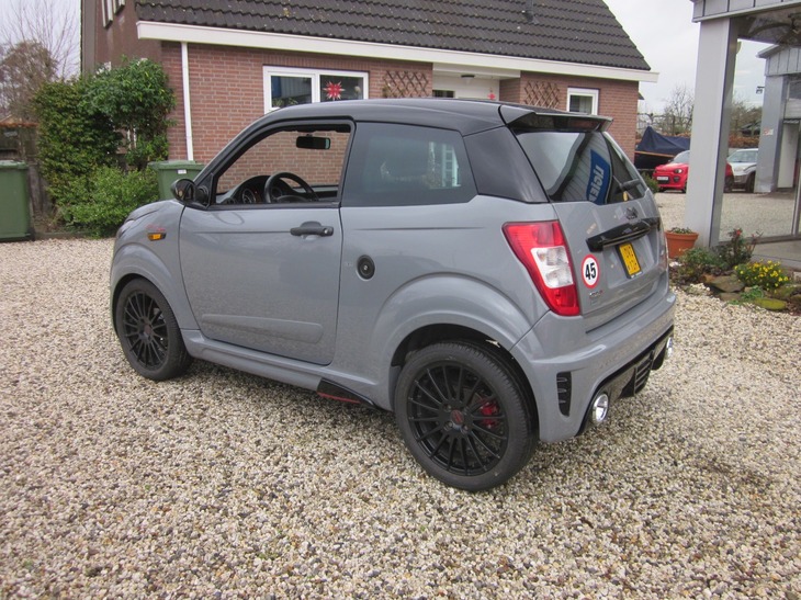 brommobiel met 16 inch banden