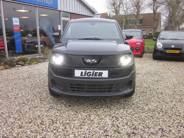 Elektrische Ligier brommobiel