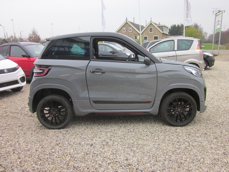 afbeelding JS60 Sport Ultimate Sun stb.