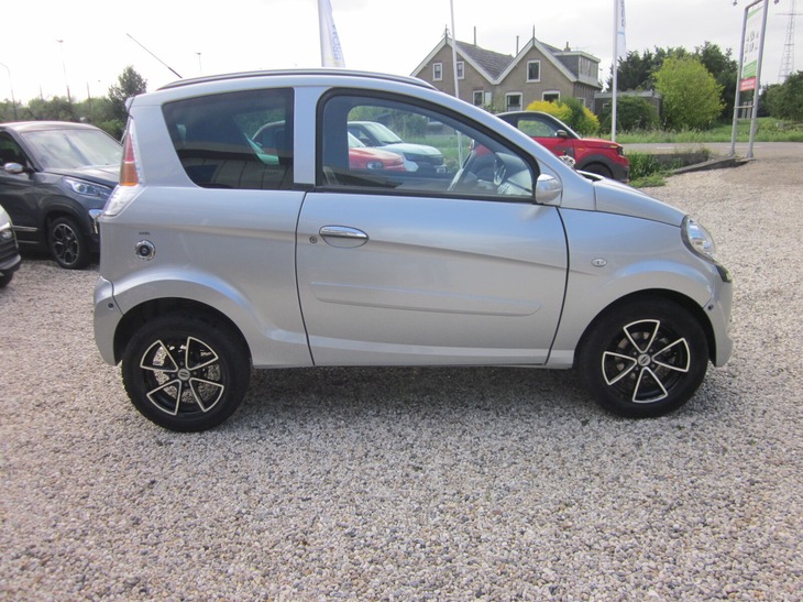 afbeelding MGo SXi Dci
