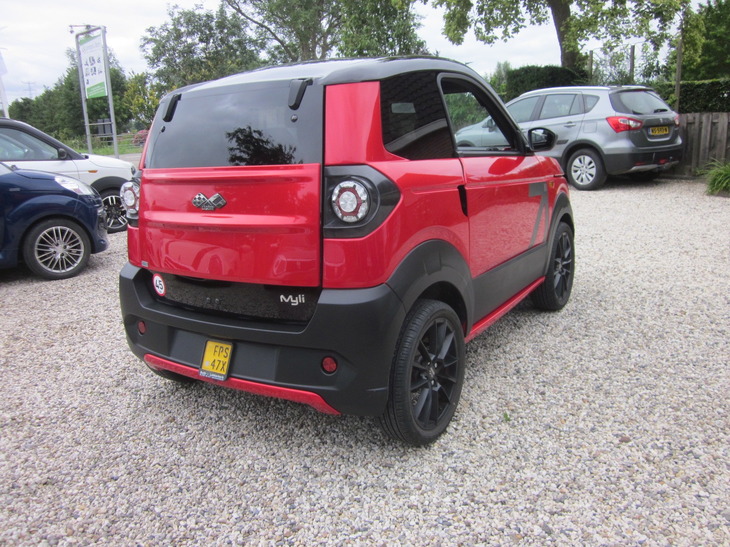 Mooie rode Ligier minicar