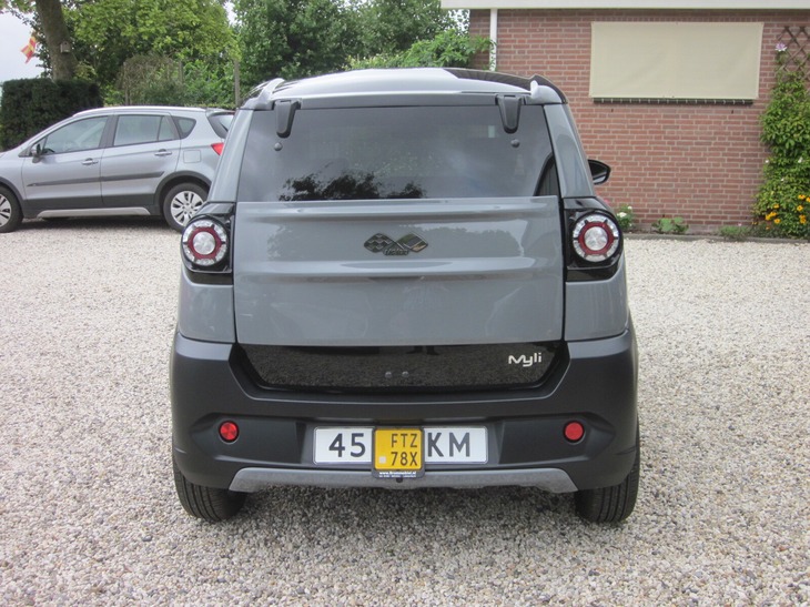 Nette gebruikte eleltrische 45-km auto