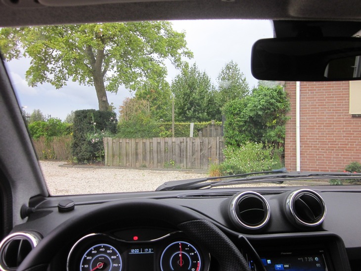 afbeelding Crossover Premium handbediening rem en gas
