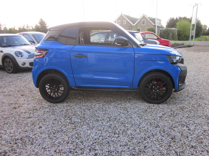 afbeelding JS50 EV12 Ultimate -elektrisch-