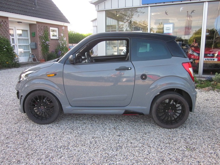 Sportieve 45-km auto